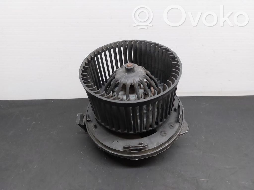 Mazā radiatora ventilators   F664513V
