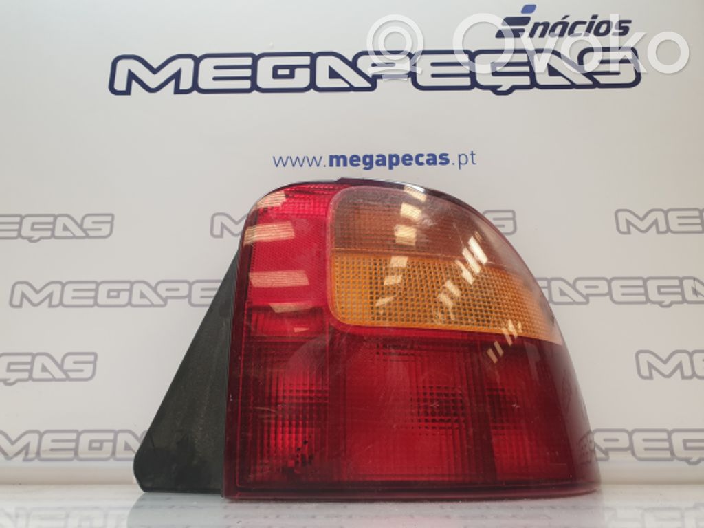 Luz trasera/de freno   XFB101040