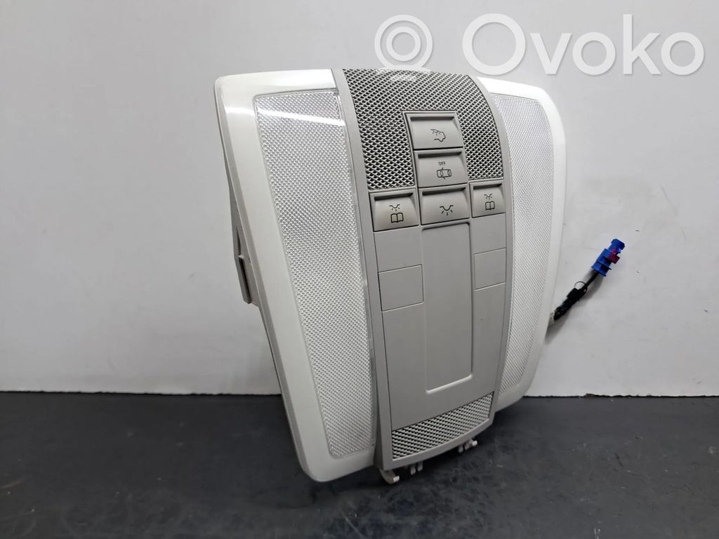 Mercedes-Benz C W204 Rivestimento della console di illuminazione installata sul rivestimento del tetto