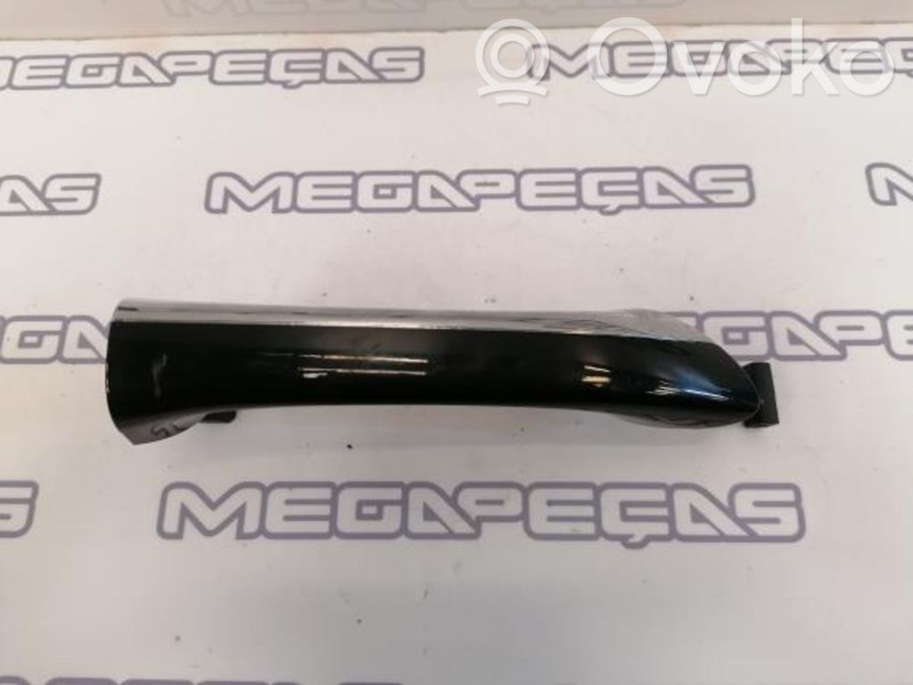 Manecilla externa puerta trasera   A1697600270