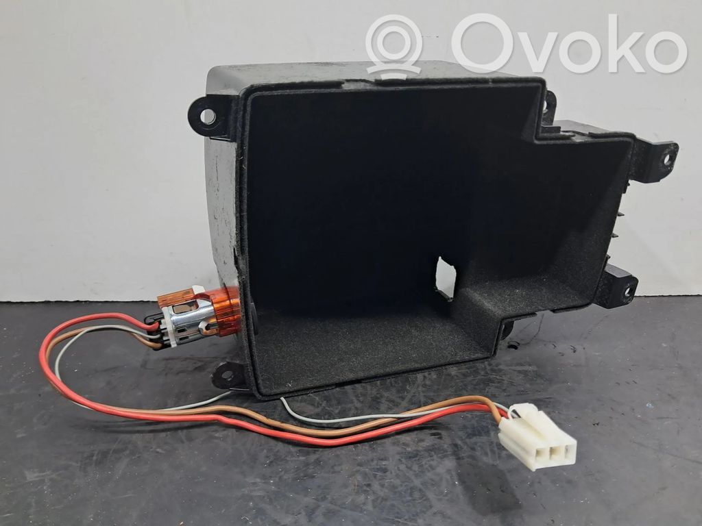 Audi A4 Allroad B8 Glove box 