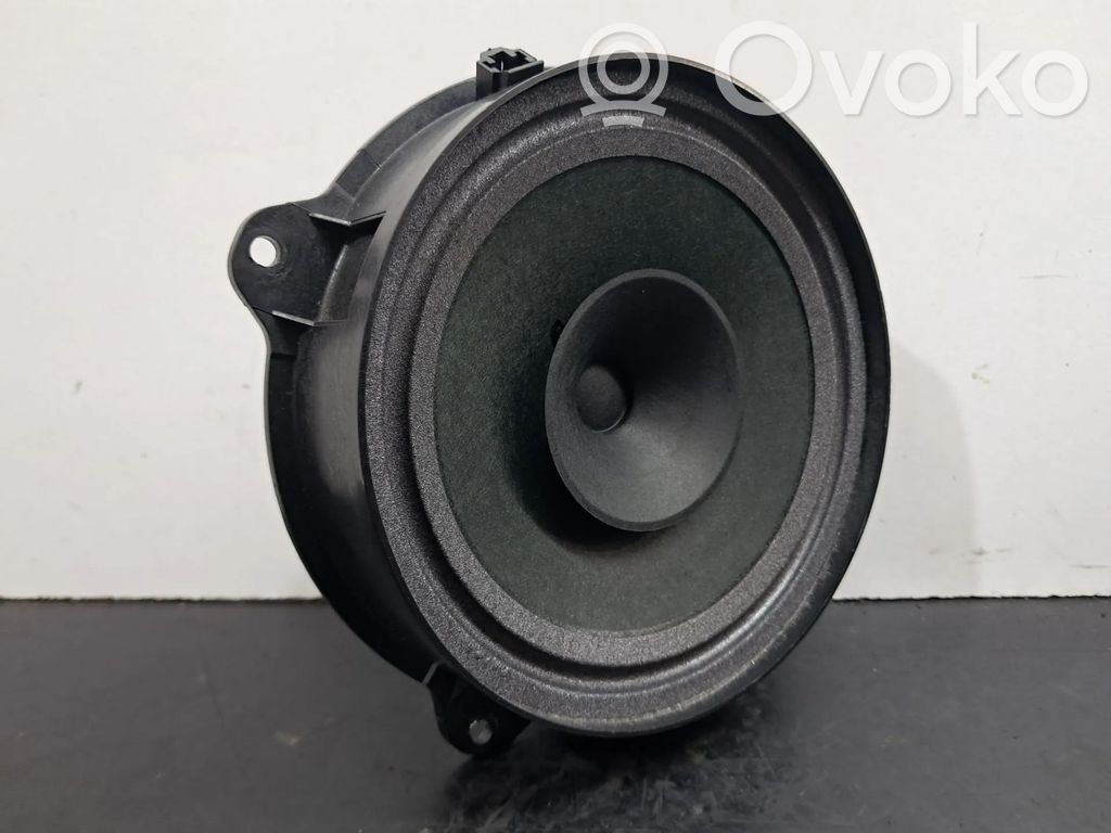 Altavoz del panel   46841968