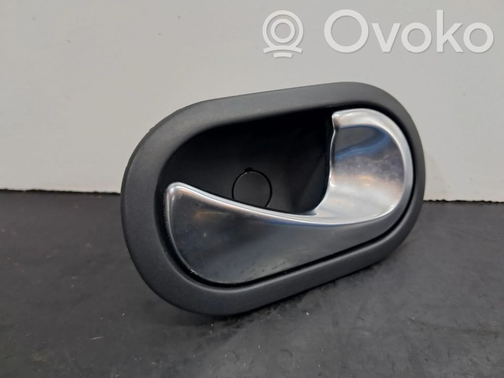 Manecilla interna puerta trasera   8200028486