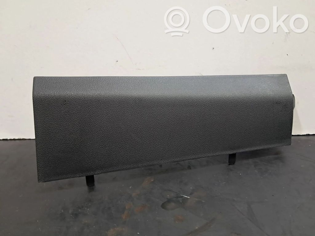 Tesla Model Y Pilar (A) 