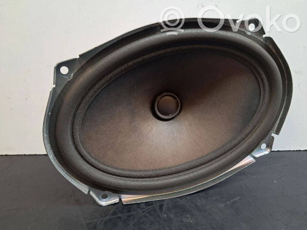 Altavoz del panel   65133422633,3422633
