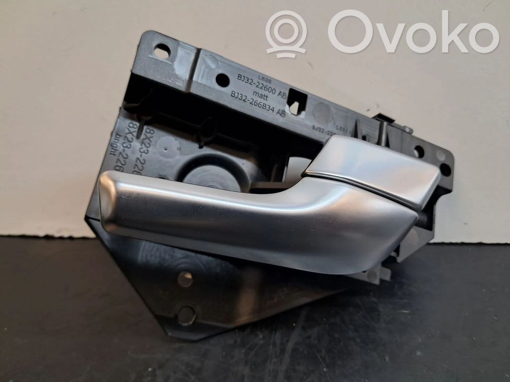 Manecilla interna puerta trasera   BJ3222600AB,BJ32266B34AB