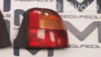 Rover 100 Luz trasera/de freno 