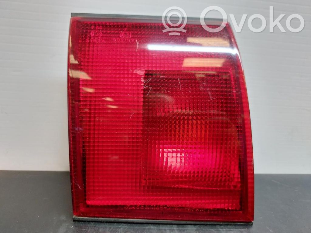 Mitsubishi Lancer Tailgate rear/tail lights 