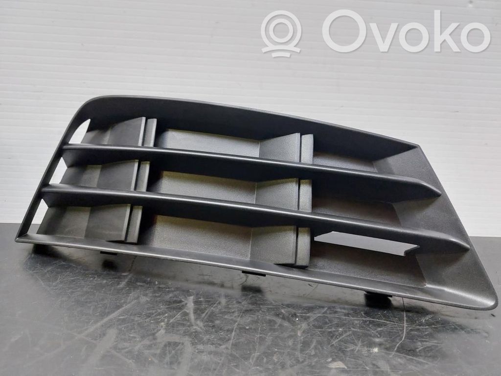Kühlergrill   8W0807682B