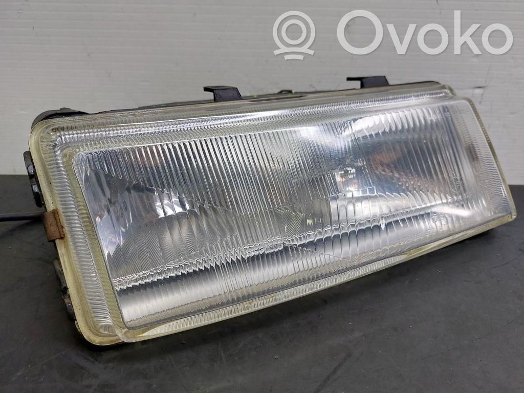 Seat Toledo I (1L) Faro/fanale 