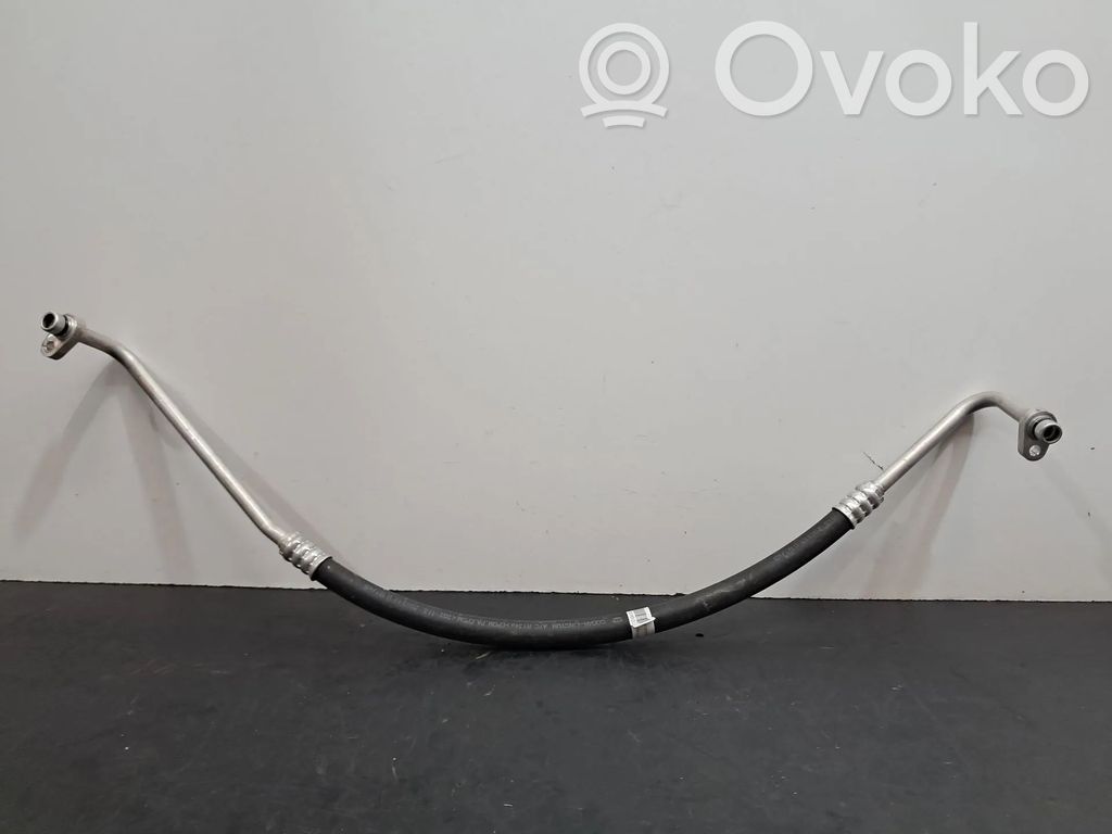 Tuyau de climatisation   924902381R