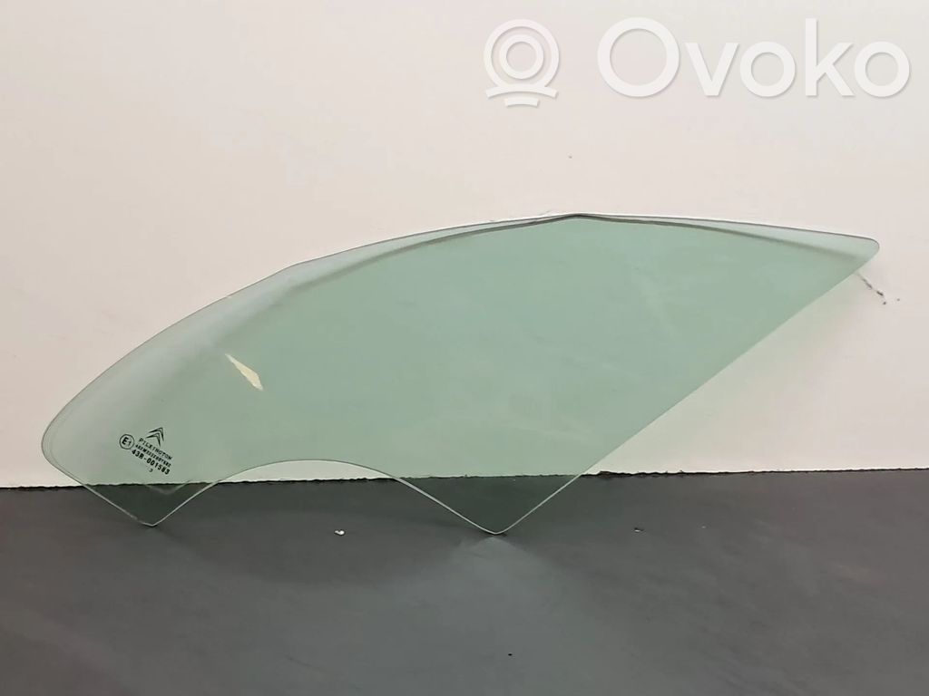 Citroen C3 Front triangle window/glass 