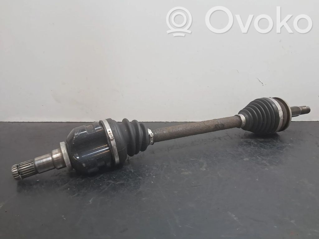Toyota Auris 150 Eje de transmisión delantero 