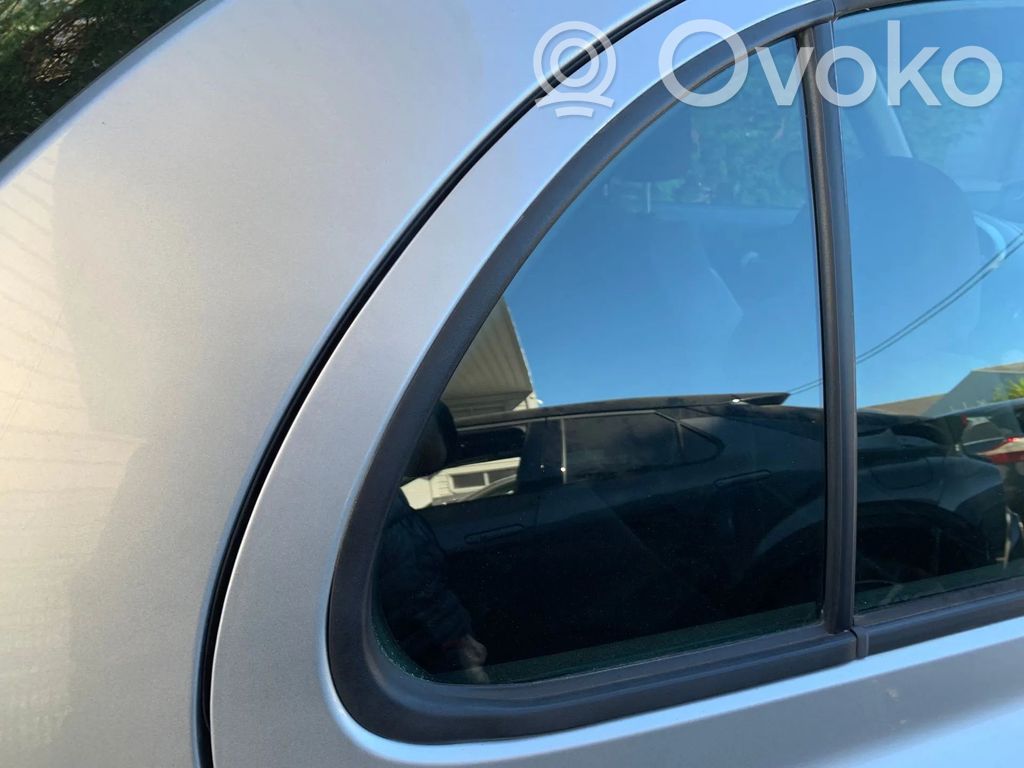 Rear side window   82263AX100