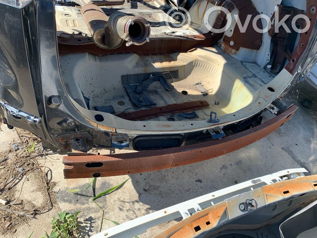 Toyota RAV 4 (XA40) Traversa di supporto paraurti posteriore