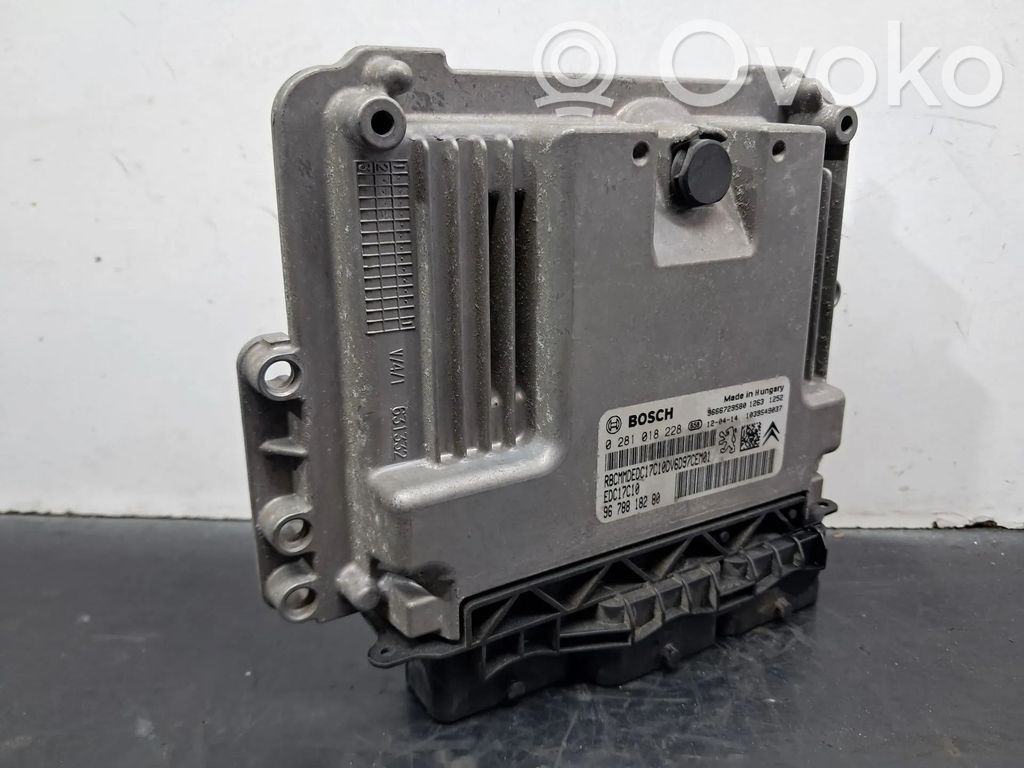 Sterownik / Moduł ECU   9678818280,0281018228,9666729580,EDC17C10