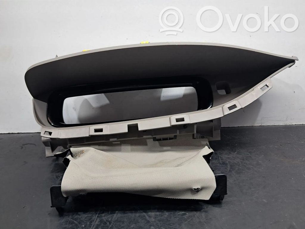 Moldura del panel   682403850R