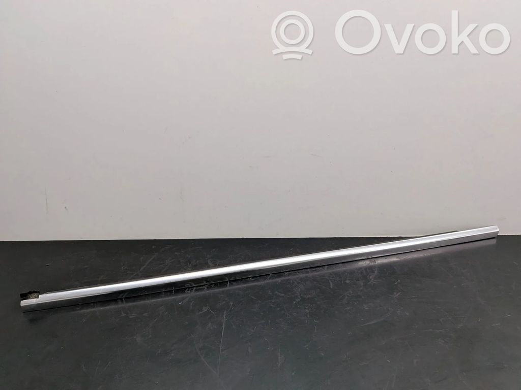 Oven lasin lista   C2Z11340,8X23F21453AE