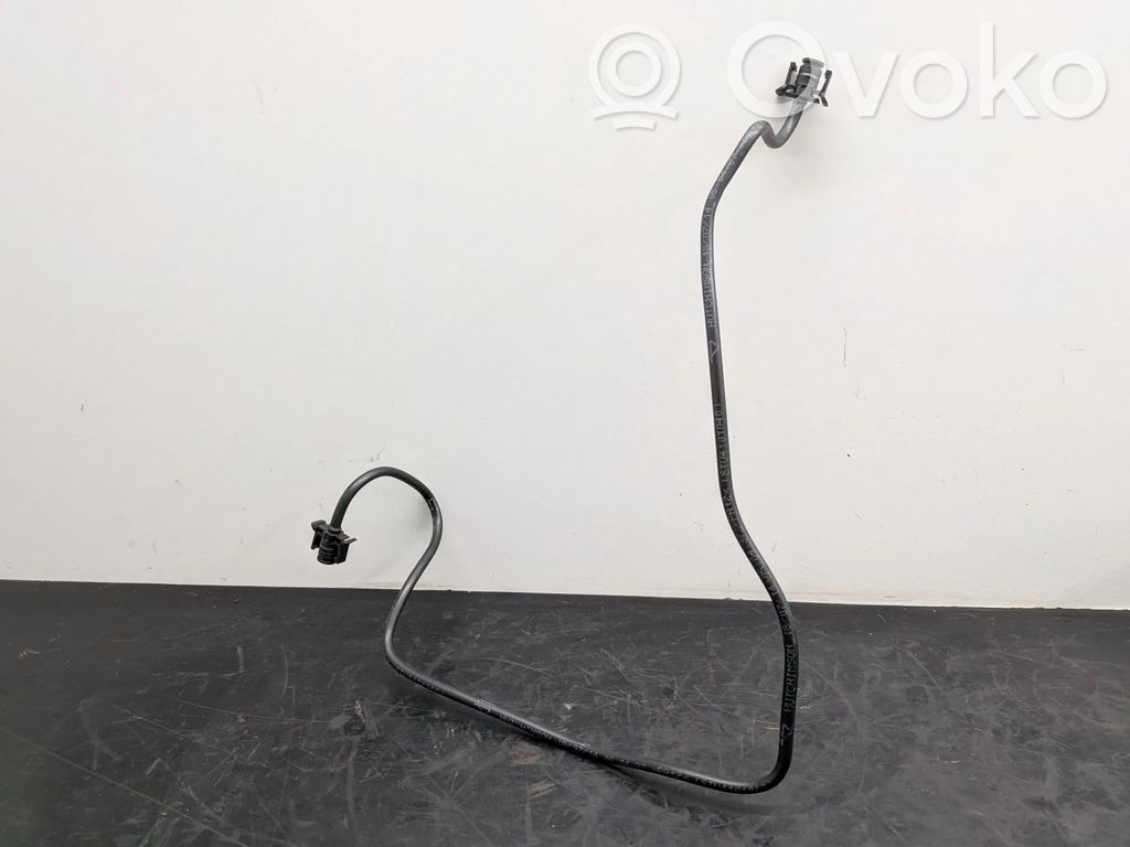 Tubo/manguera refrigerante   1323Y4