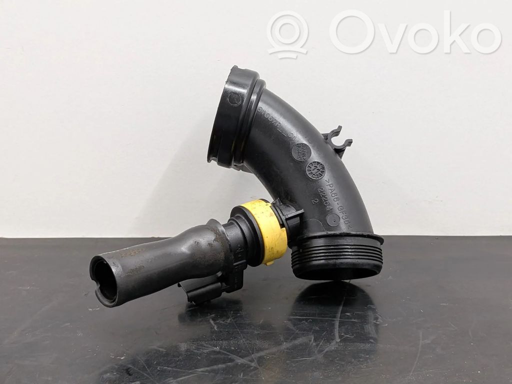 Citroen C3 Turbo air intake inlet pipe/hose 
