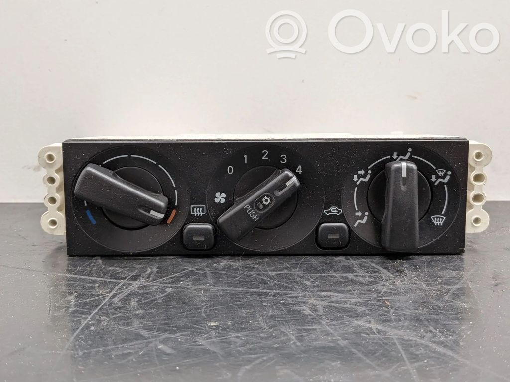 Climate control unit   MR262492