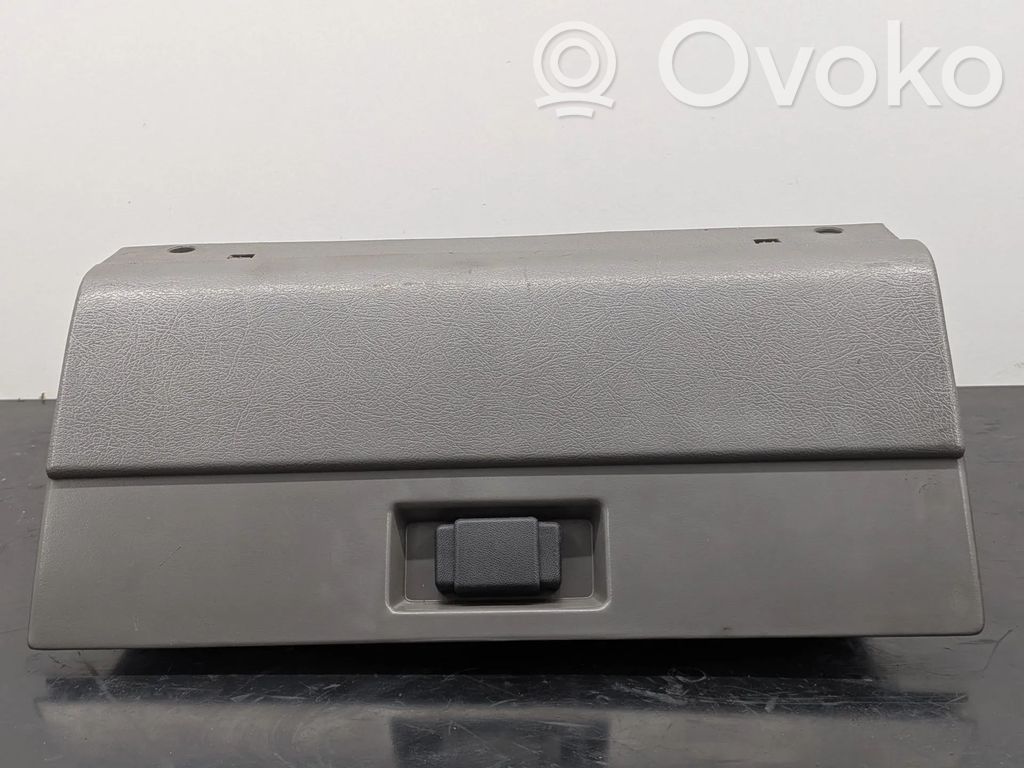 Opel Corsa A Daiktadėžė 