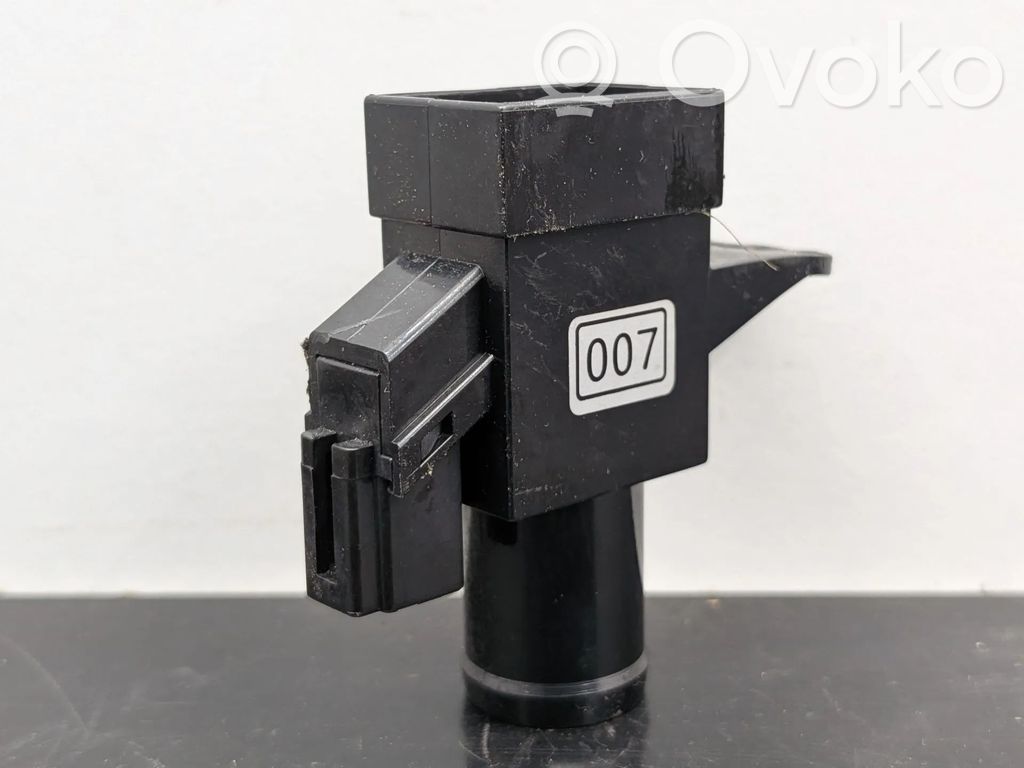 Nissan Micra Outside/external air temperature sensor 