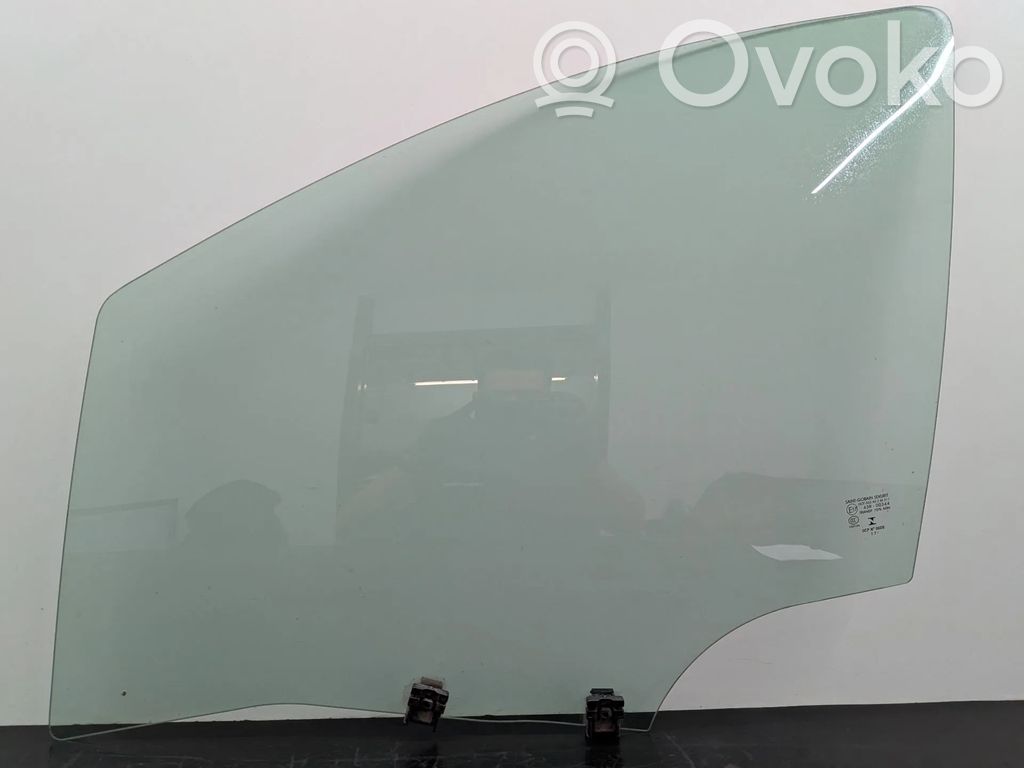Peugeot 207 CC Vetro del finestrino della portiera anteriore - quattro porte