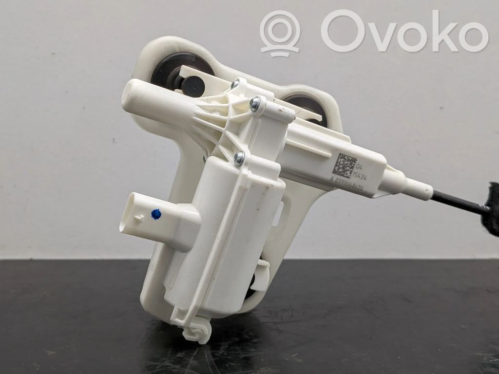 Mercedes-Benz GLC X253 C253 Loading door lock