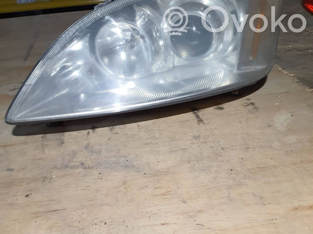 Ford Focus C-MAX Headlight/headlamp 