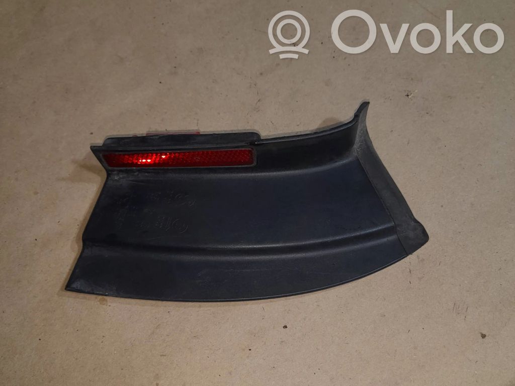 Volkswagen PASSAT B6 Ornament lampă spate 