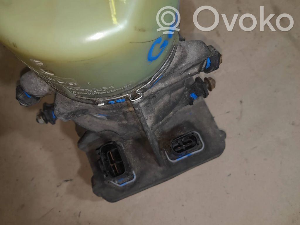 Ohjaustehostimen pumppu   6G913K514,C6S4B