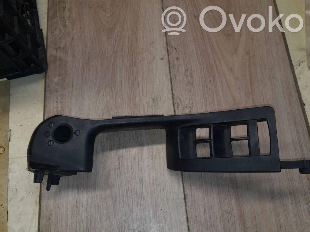 Audi A8 S8 D3 4E Wiper turn signal indicator stalk/switch 