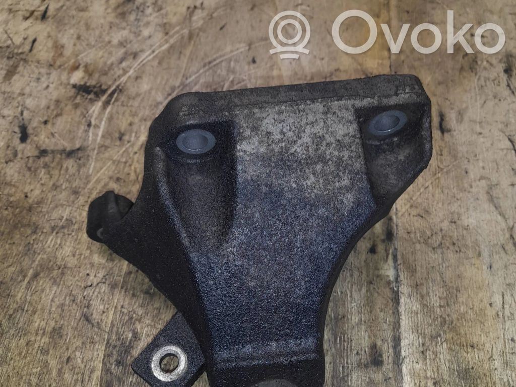 Audi A6 S6 C6 4F Engine mounting bracket 