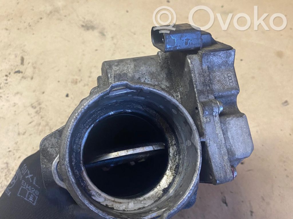 Volkswagen PASSAT B6 Throttle valve 
