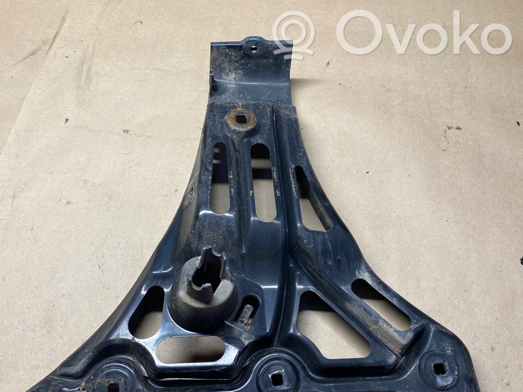 Rear bumper mounting bracket   7060795,11460910
