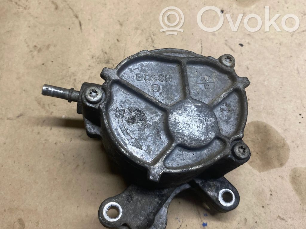Vacuum pump   D1651A,709N