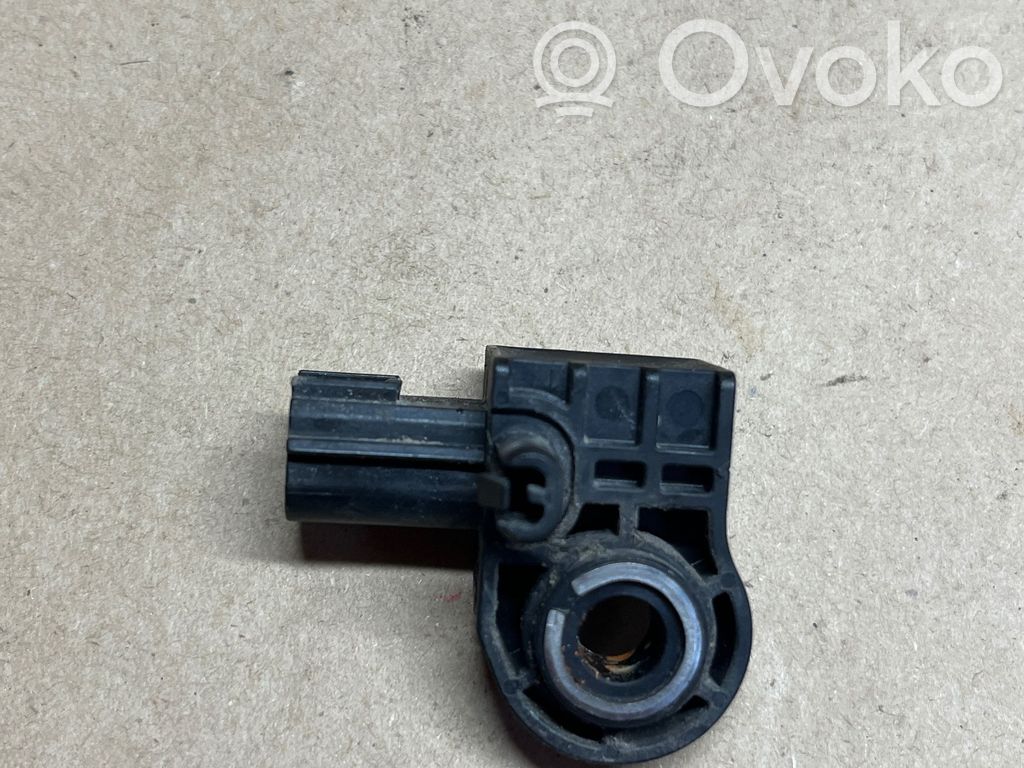 Volvo V40 Airbag deployment crash/impact sensor 