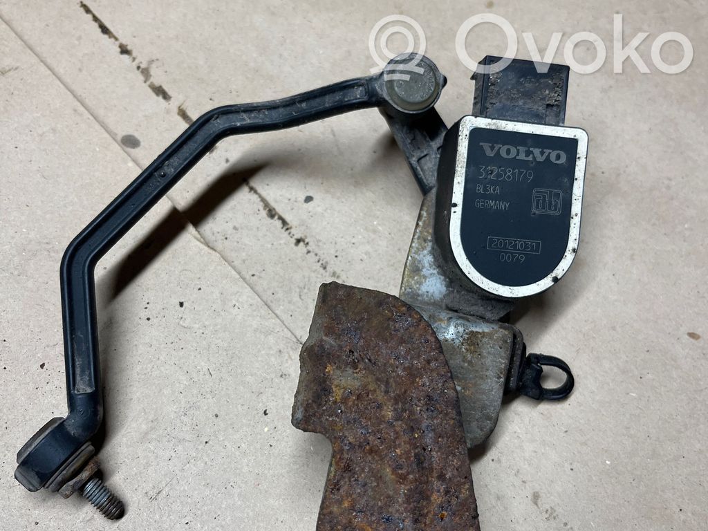 Volvo V40 Headlight/headlamp level sensor 