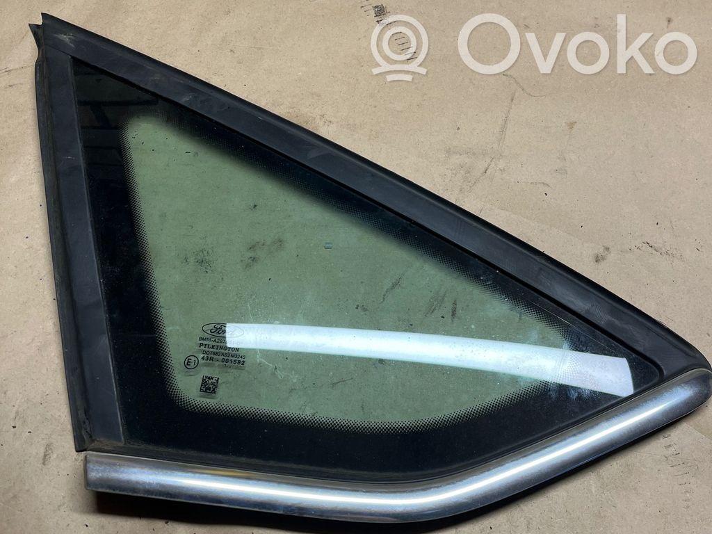 Ford Focus Rear side window 