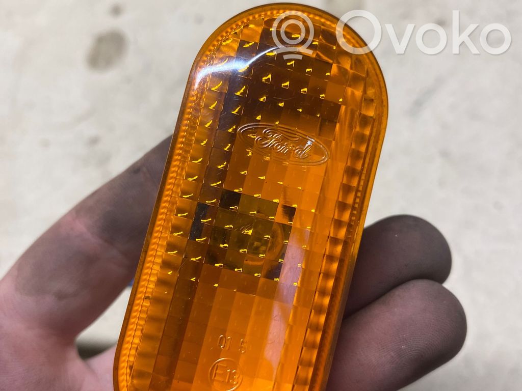 Ford Fiesta Front fender indicator light 