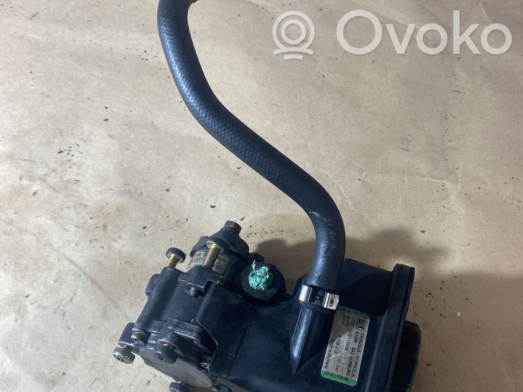 BMW 7 E65 E66 Power steering pump 