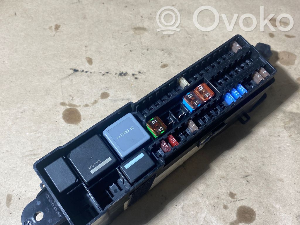 Ford Focus Fuse module 