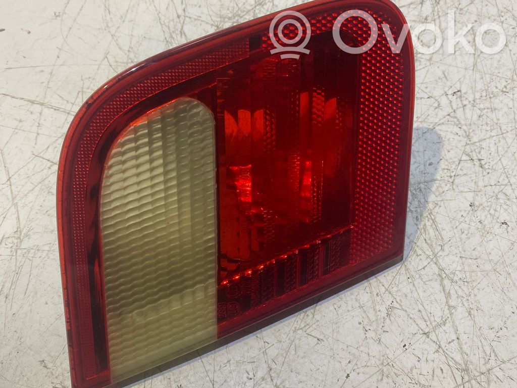 Tailgate rear/tail lights   8364923,230511,C16421