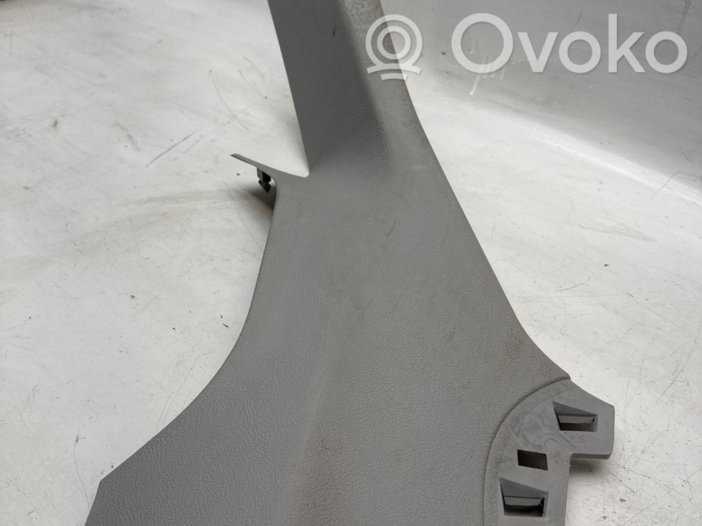 Peugeot 407 (D)pillar trim (top) 