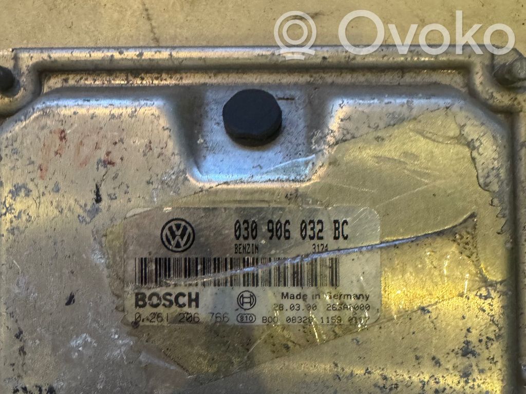 Volkswagen Polo IV 9N3 Engine control unit/module 