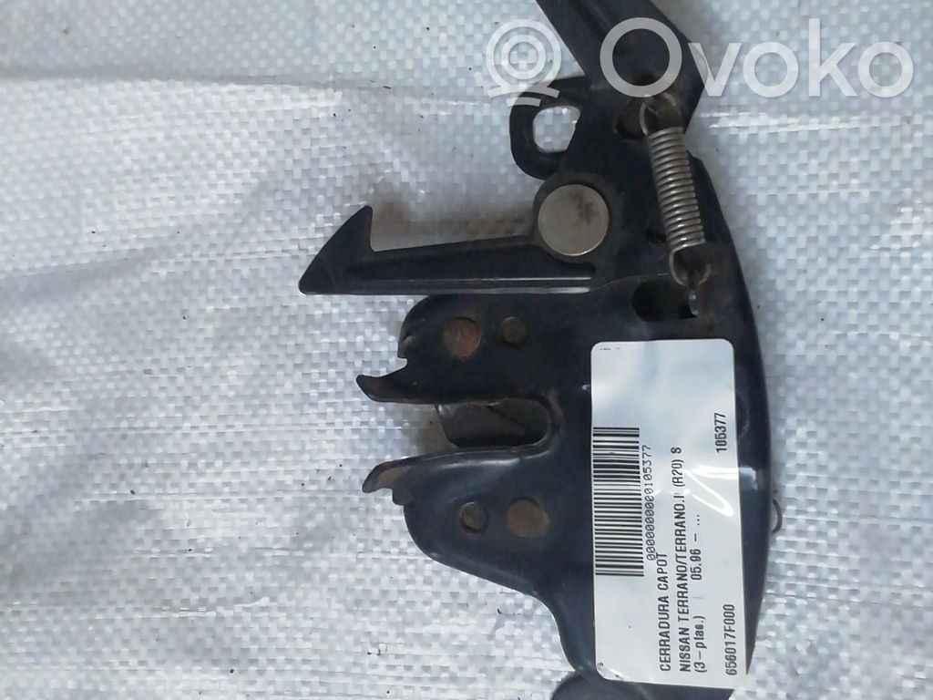 Nissan Terrano Tie down hook / loop 