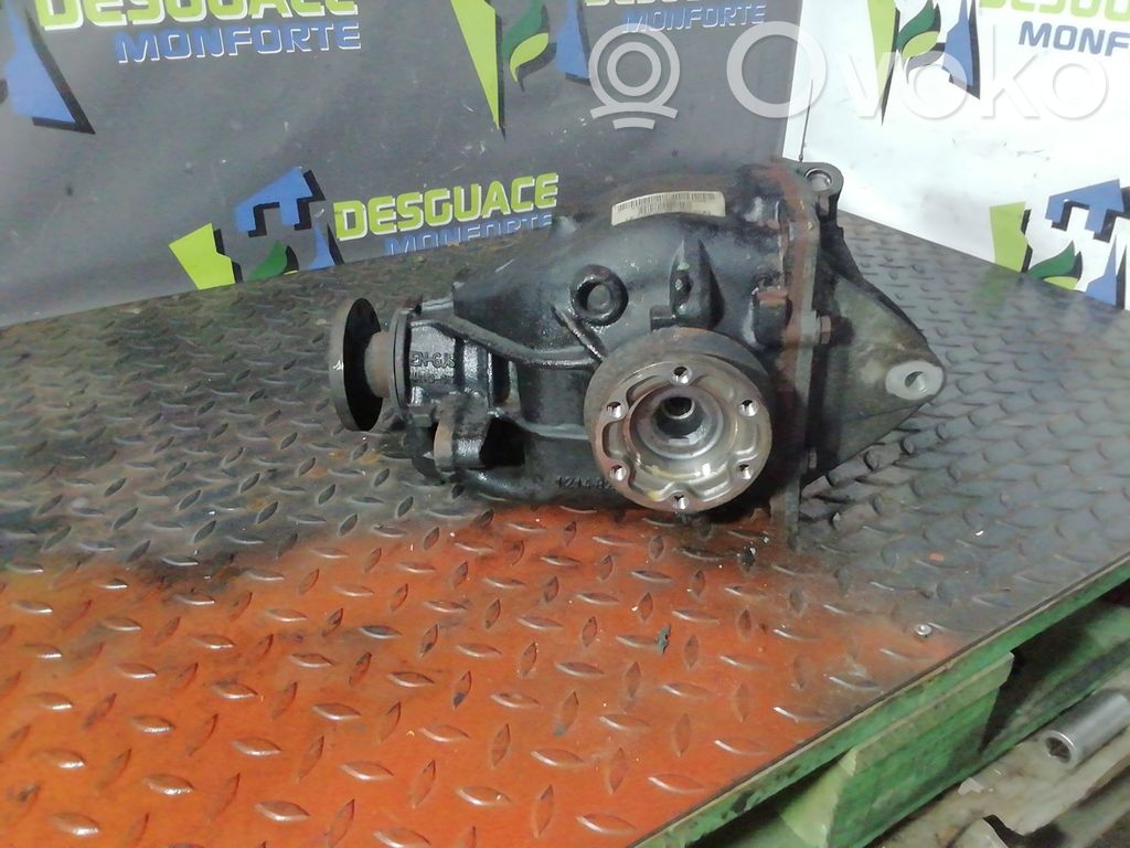 BMW 3 E46 Galinis reduktorius 