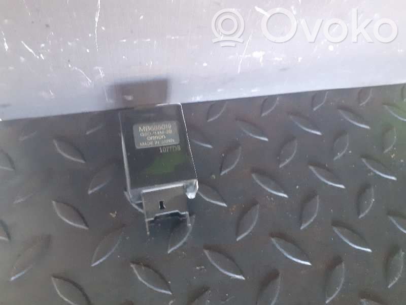 Mitsubishi Montero Módulo de fusible 