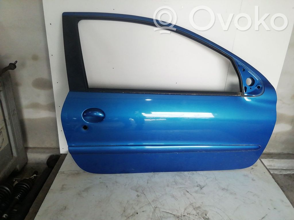Puerta delantera   9004K6,9181C8